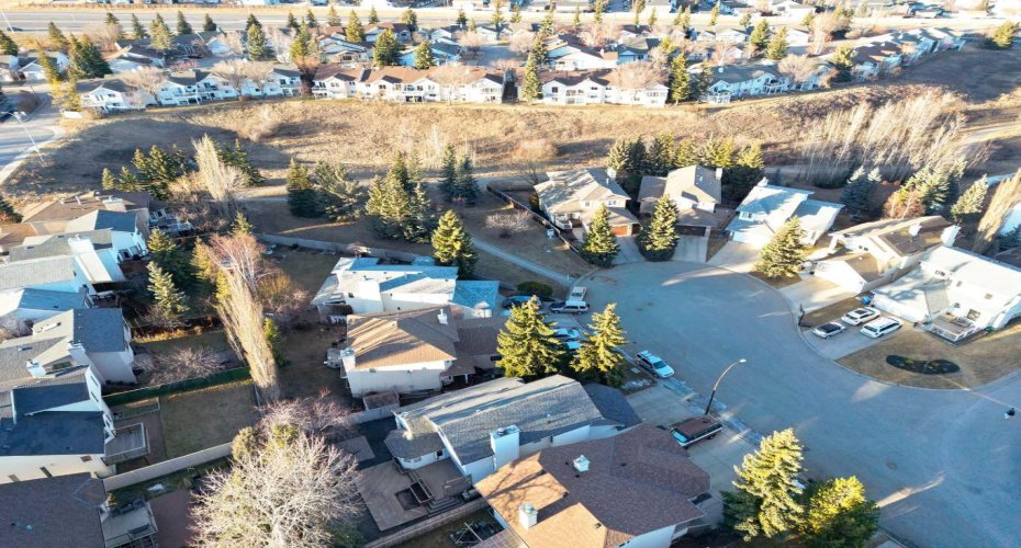 224 Macewan Ridge Close, Calgary, Alberta T3K 3A7, 3 Bedrooms Bedrooms, ,3 BathroomsBathrooms,Residential,For Sale,Macewan Ridge,A2292882