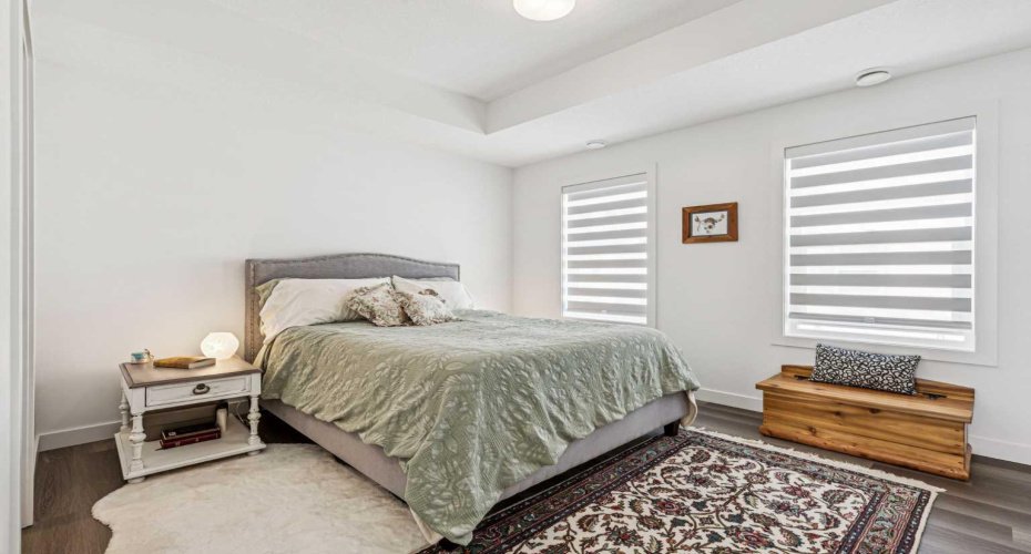 2117 81 Street, Calgary, Alberta T3H 6H5, 2 Bedrooms Bedrooms, ,2 BathroomsBathrooms,Residential,For Sale,81,A2292889