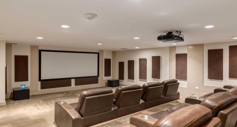 222 Riverfront Avenue, Calgary, Alberta T2P 0X2, 1 Bedroom Bedrooms, ,1 BathroomBathrooms,Residential,For Sale,Riverfront,A2292898