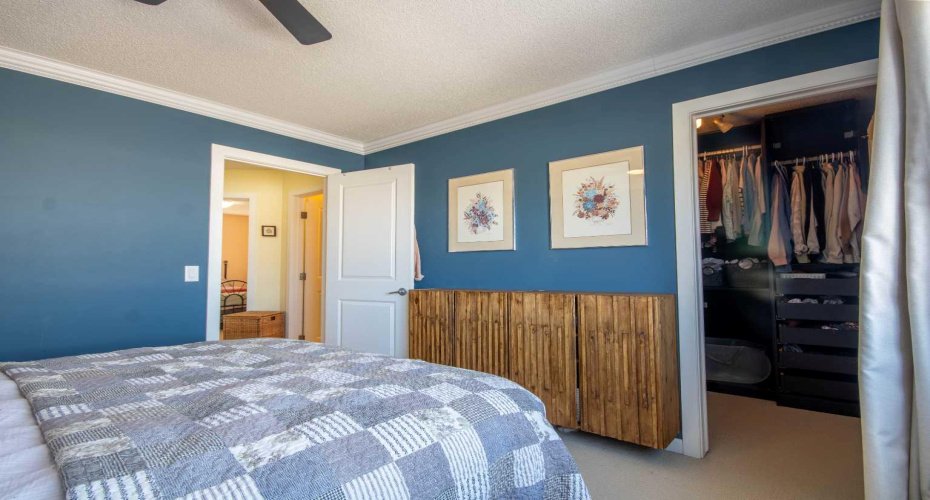 203 Clover Way, Carstairs, Alberta T0M 0N0, 3 Bedrooms Bedrooms, ,2 BathroomsBathrooms,Residential,For Sale,Clover,A2292899