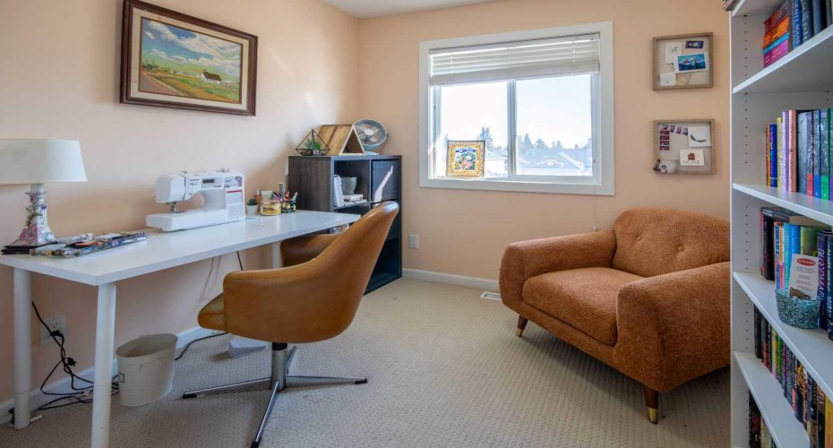 203 Clover Way, Carstairs, Alberta T0M 0N0, 3 Bedrooms Bedrooms, ,2 BathroomsBathrooms,Residential,For Sale,Clover,A2292899