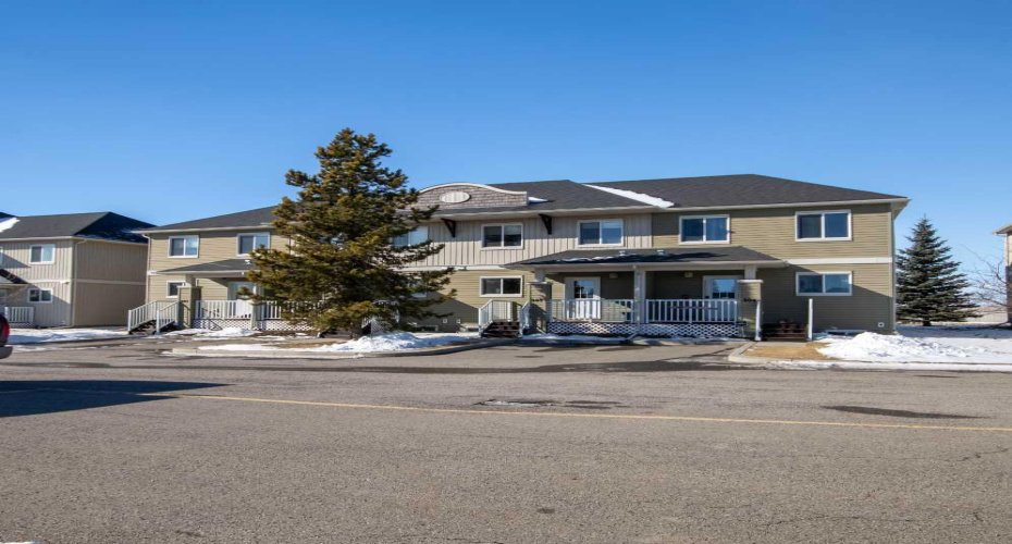 203 Clover Way, Carstairs, Alberta T0M 0N0, 3 Bedrooms Bedrooms, ,2 BathroomsBathrooms,Residential,For Sale,Clover,A2292899