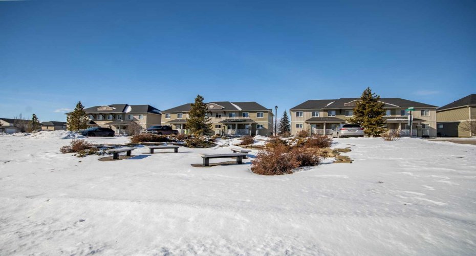 203 Clover Way, Carstairs, Alberta T0M 0N0, 3 Bedrooms Bedrooms, ,2 BathroomsBathrooms,Residential,For Sale,Clover,A2292899