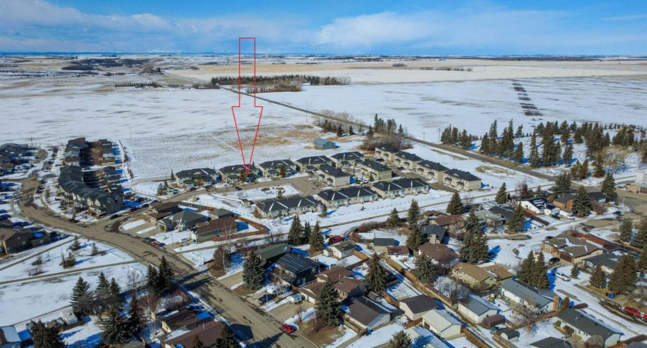 203 Clover Way, Carstairs, Alberta T0M 0N0, 3 Bedrooms Bedrooms, ,2 BathroomsBathrooms,Residential,For Sale,Clover,A2292899