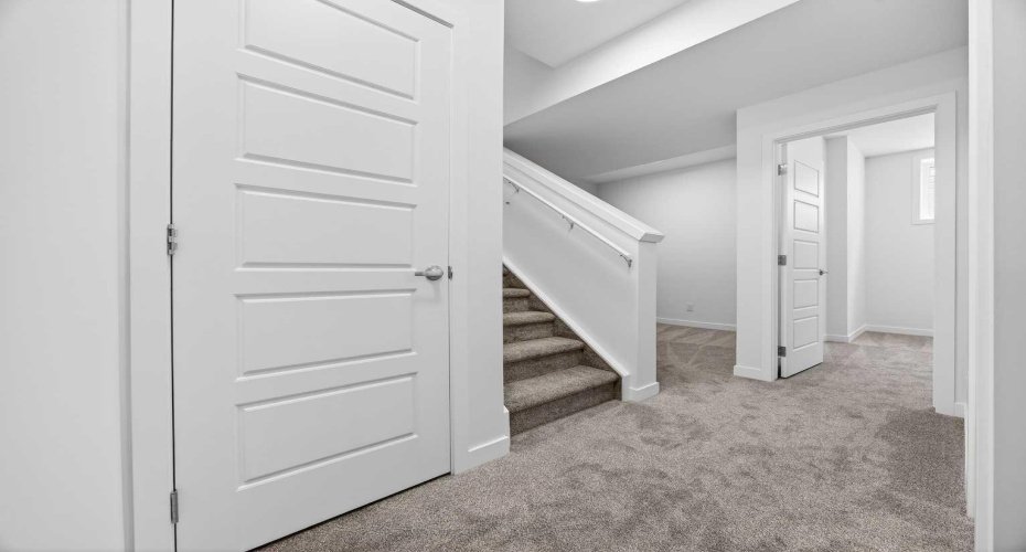 58 Creekside Way, Calgary, Alberta T2X 6E2, 4 Bedrooms Bedrooms, ,4 BathroomsBathrooms,Residential,For Sale,Creekside,A2292907