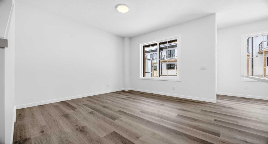 58 Creekside Way, Calgary, Alberta T2X 6E2, 4 Bedrooms Bedrooms, ,4 BathroomsBathrooms,Residential,For Sale,Creekside,A2292907