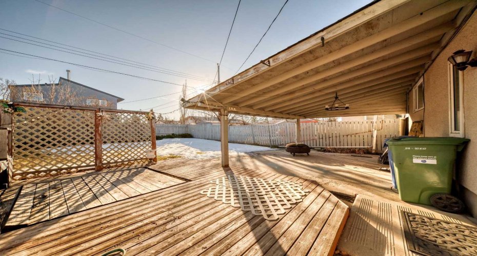 2205 80 Avenue, Calgary, Alberta T2C 1H3, 4 Bedrooms Bedrooms, ,2 BathroomsBathrooms,Residential,For Sale,80,A2290555