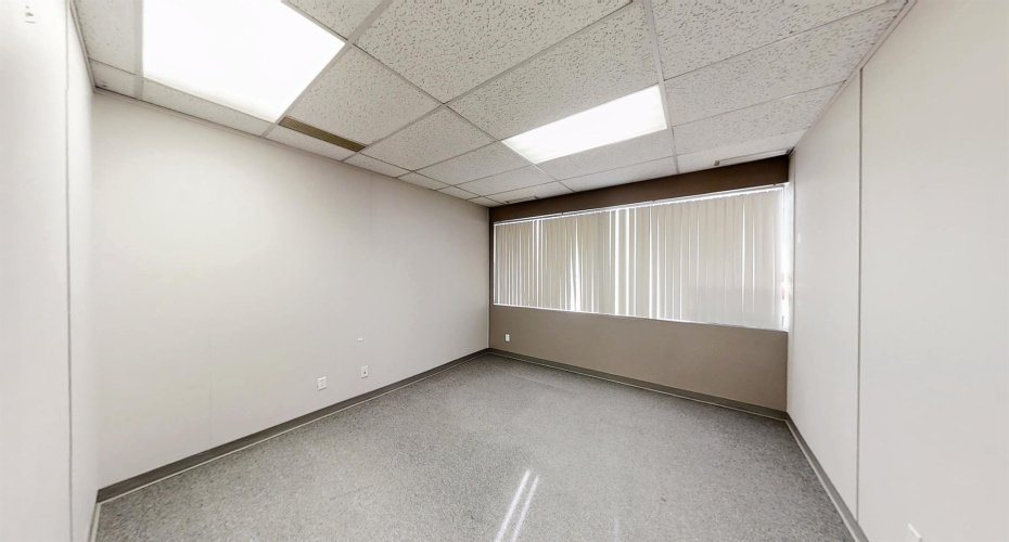 9914 109 Avenue, Grande Prairie, Alberta T8V 1R6, ,Commercial,For Sale,109,A2285455
