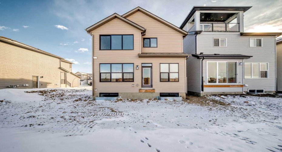 54 Bartlett Row, Calgary, Alberta T3S 0P1, 3 Bedrooms Bedrooms, ,3 BathroomsBathrooms,Residential,For Sale,Bartlett,A2288207
