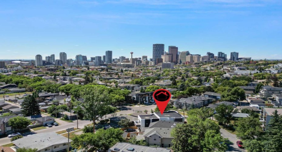 809 Drury Avenue, Calgary, Alberta T2E 0M3, 6 Bedrooms Bedrooms, ,5 BathroomsBathrooms,Residential,For Sale,Drury,A2290626