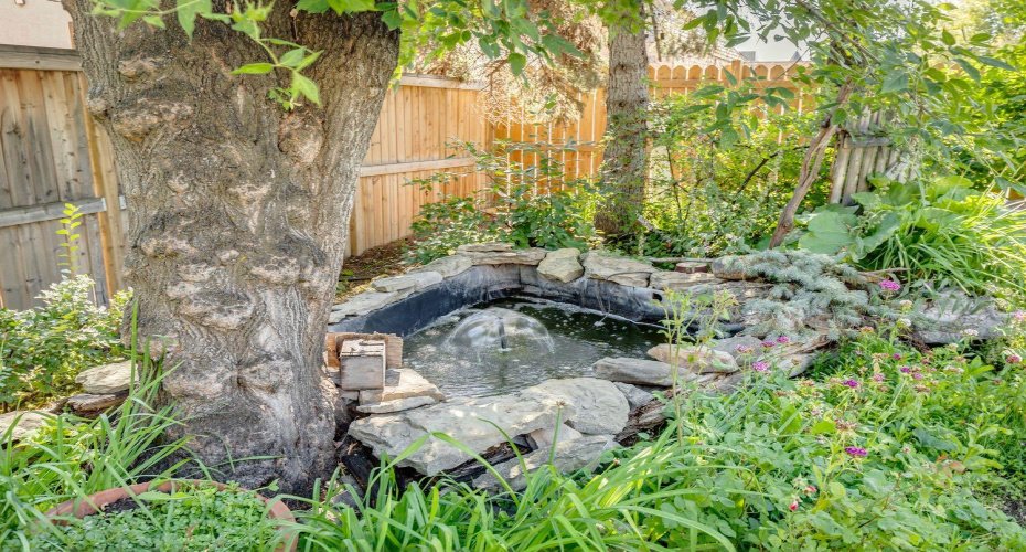 77 Elma Street, Okotoks, Alberta T1S 1J8, 4 Bedrooms Bedrooms, ,1 BathroomBathrooms,Residential,For Sale,Elma,A2290858