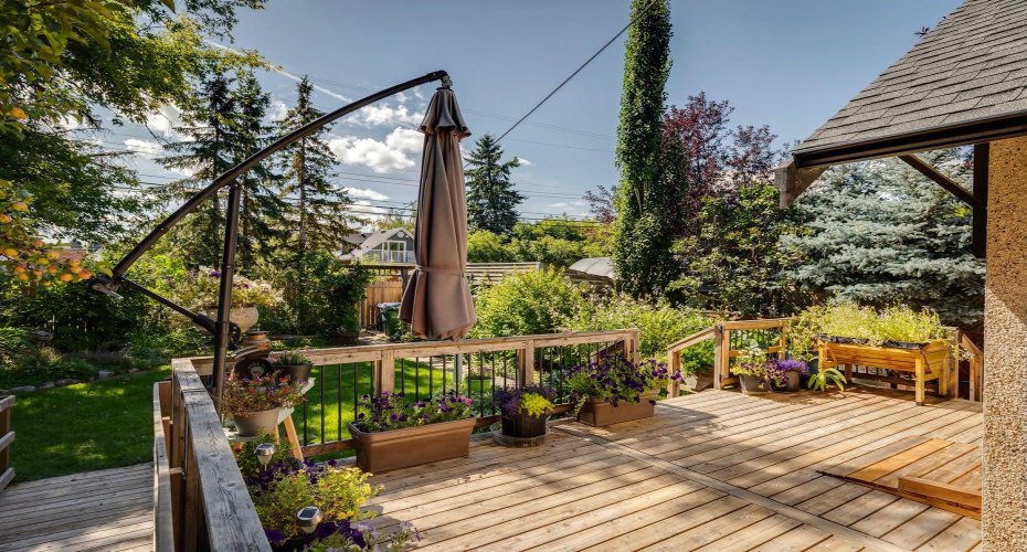 77 Elma Street, Okotoks, Alberta T1S 1J8, 4 Bedrooms Bedrooms, ,1 BathroomBathrooms,Residential,For Sale,Elma,A2290858