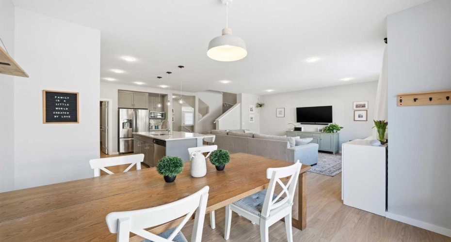 Spacious Dining Area