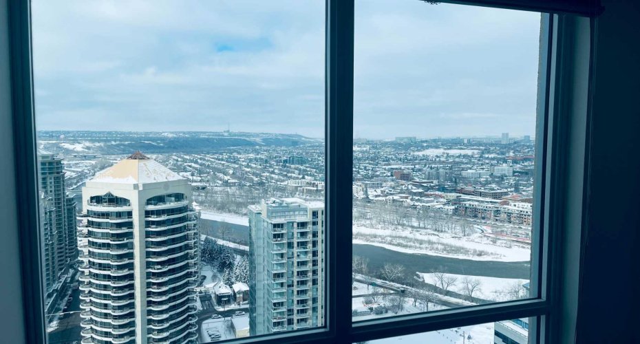 930 6 Avenue, Calgary, Alberta T2P 1J3, 2 Bedrooms Bedrooms, ,2 BathroomsBathrooms,Residential,For Sale,6,A2292220