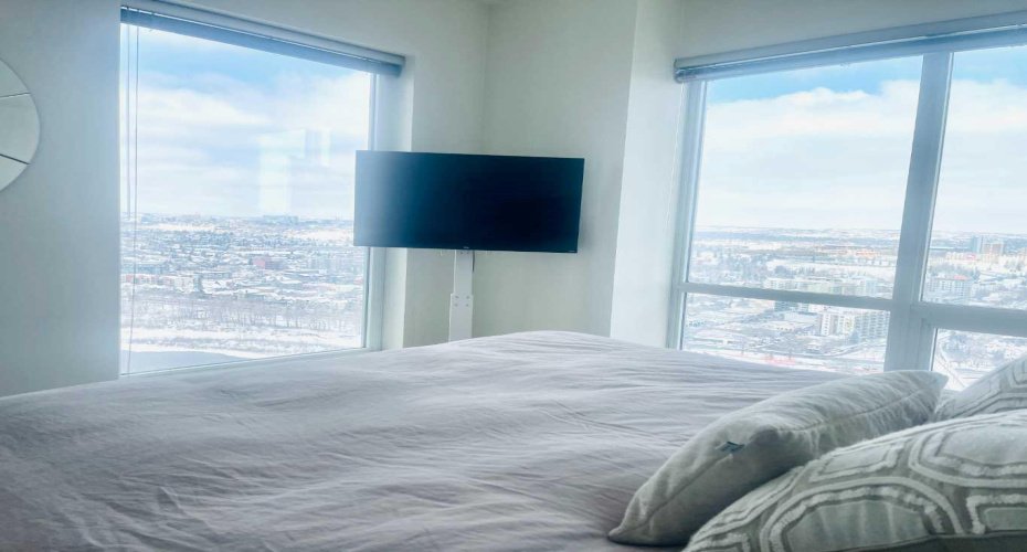 930 6 Avenue, Calgary, Alberta T2P 1J3, 2 Bedrooms Bedrooms, ,2 BathroomsBathrooms,Residential,For Sale,6,A2292220