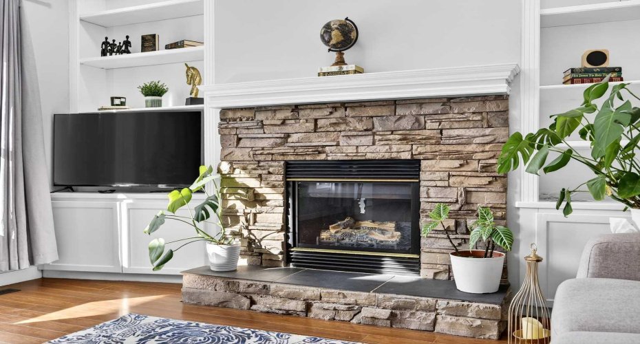 Gas fireplace to get cozy around.