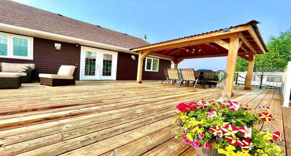 83 14579 Twp Rd 690, Lac La Biche, Alberta T0A 2C0, 3 Bedrooms Bedrooms, ,3 BathroomsBathrooms,Residential,For Sale,14579 Twp Rd 690,A2292311