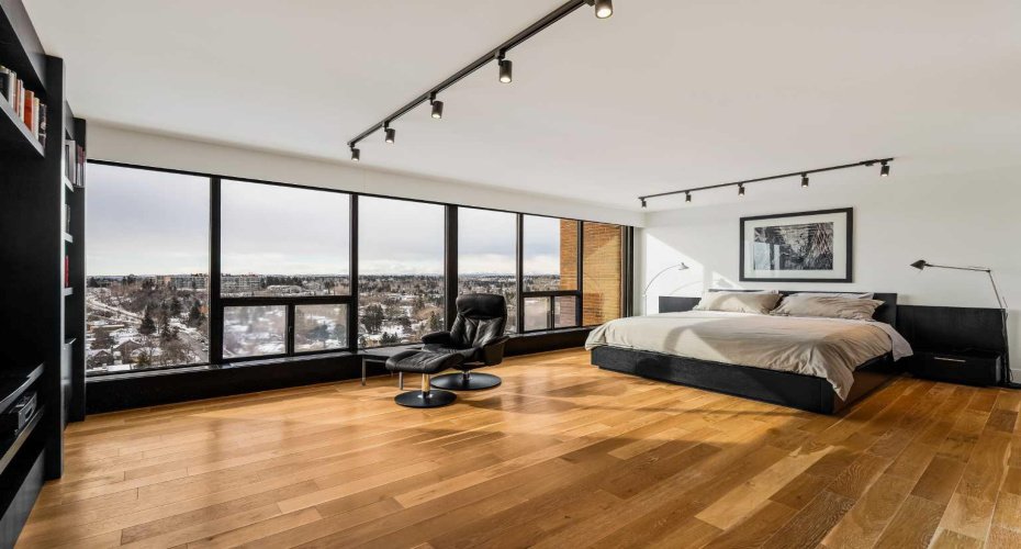 330 26 Avenue, Calgary, Alberta T2S 2T3, 2 Bedrooms Bedrooms, ,3 BathroomsBathrooms,Residential,For Sale,26,A2292317