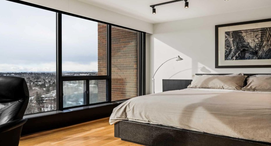 330 26 Avenue, Calgary, Alberta T2S 2T3, 2 Bedrooms Bedrooms, ,3 BathroomsBathrooms,Residential,For Sale,26,A2292317