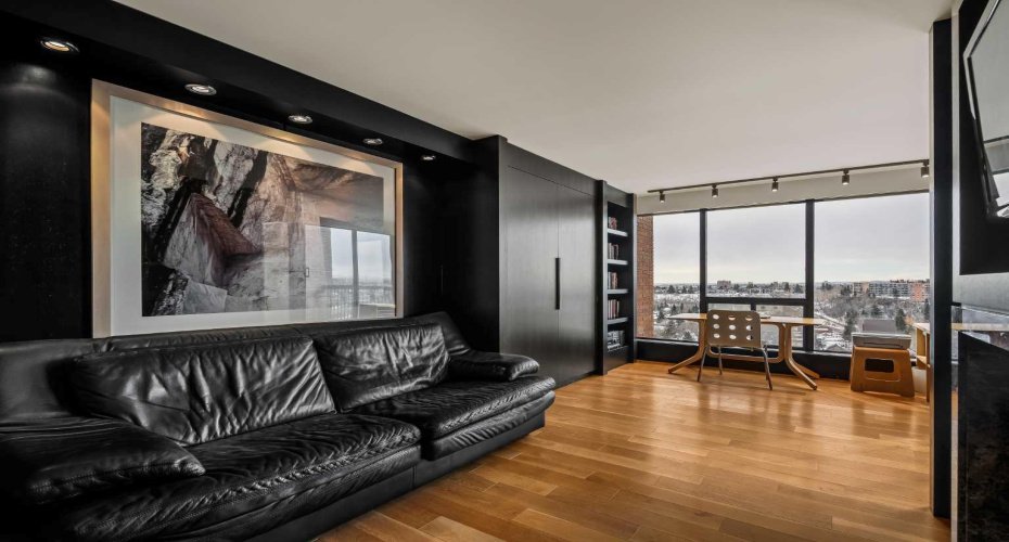 330 26 Avenue, Calgary, Alberta T2S 2T3, 2 Bedrooms Bedrooms, ,3 BathroomsBathrooms,Residential,For Sale,26,A2292317