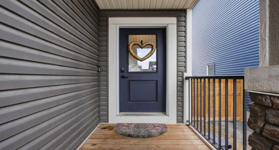 376 Fireside Way, Cochrane, Alberta T4C 3B1, 4 Bedrooms Bedrooms, ,3 BathroomsBathrooms,Residential,For Sale,Fireside,A2292325