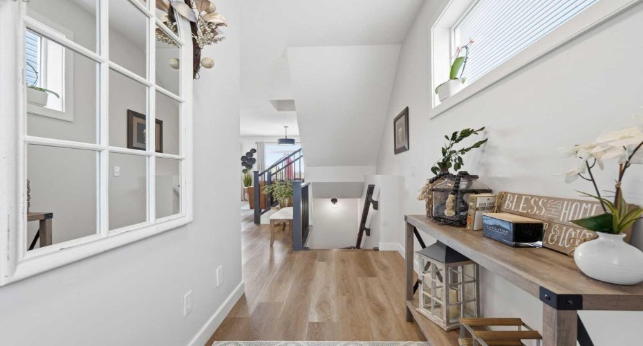 376 Fireside Way, Cochrane, Alberta T4C 3B1, 4 Bedrooms Bedrooms, ,3 BathroomsBathrooms,Residential,For Sale,Fireside,A2292325