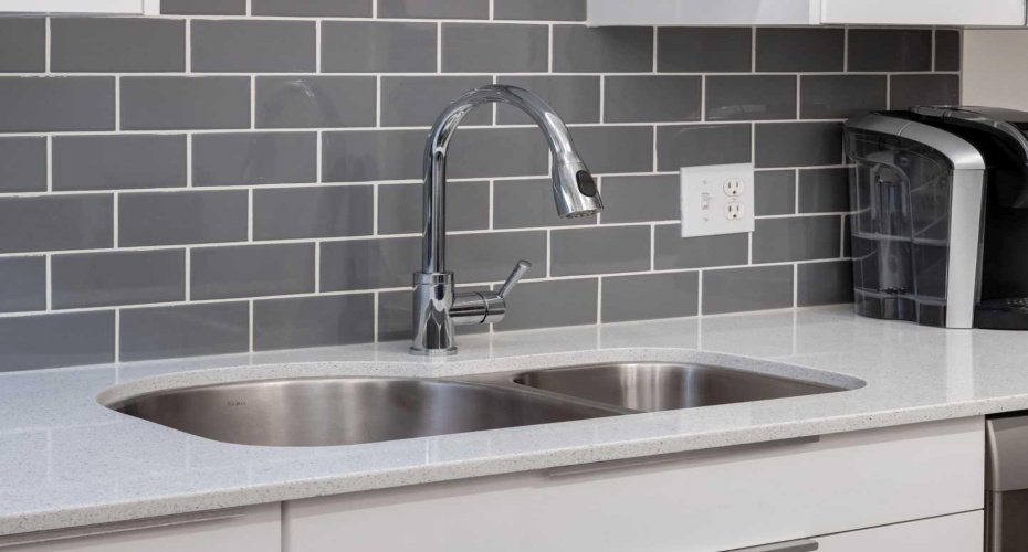 1053 10 Street, Calgary, Alberta T2R 1S6, 1 Bedroom Bedrooms, ,1 BathroomBathrooms,Residential,For Sale,10,A2292378