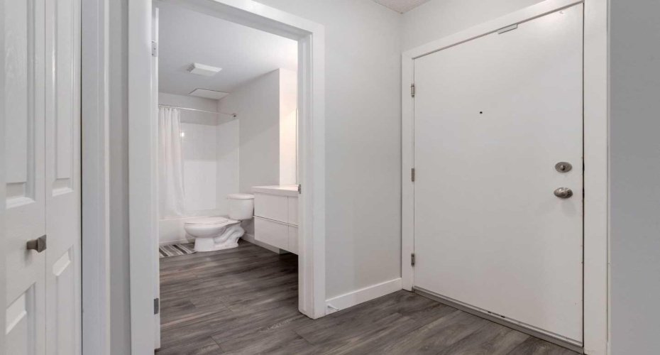 1053 10 Street, Calgary, Alberta T2R 1S6, 1 Bedroom Bedrooms, ,1 BathroomBathrooms,Residential,For Sale,10,A2292378