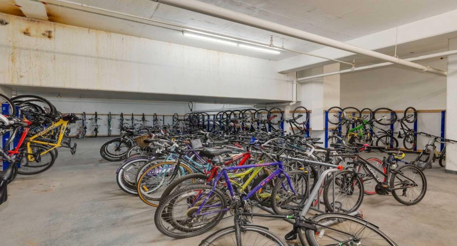 1053 10 Street, Calgary, Alberta T2R 1S6, 1 Bedroom Bedrooms, ,1 BathroomBathrooms,Residential,For Sale,10,A2292378