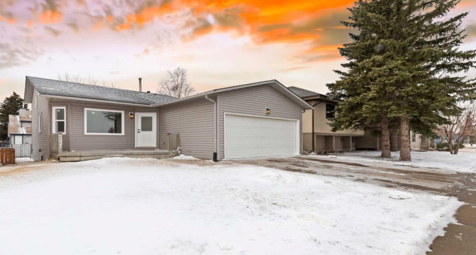 2031 24 Avenue, Calgary, Alberta T2E8H4, 5 Bedrooms Bedrooms, ,2 BathroomsBathrooms,Residential,For Sale,24,A2292390