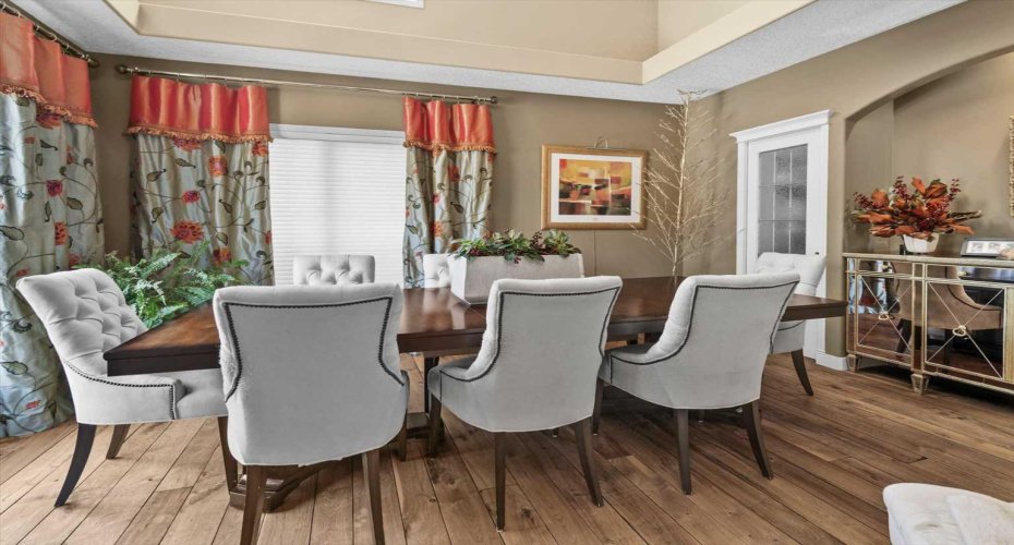 290 Tuscany Ridge Park, Calgary, Alberta T3L 2H8, 4 Bedrooms Bedrooms, ,3 BathroomsBathrooms,Residential,For Sale,Tuscany Ridge,A2292403