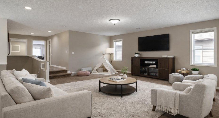 Staged bonus room, relax and enjoy