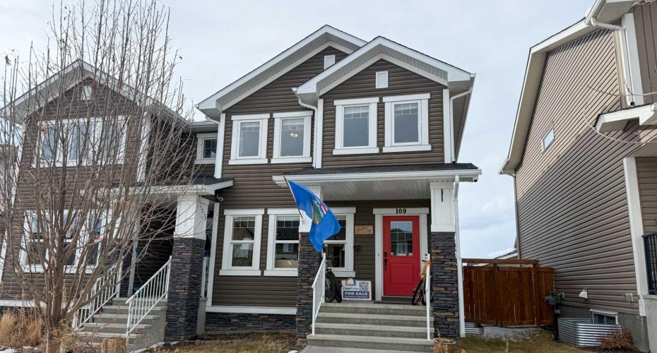 109 Heartland Boulevard, Cochrane, Alberta T4C2R1, 3 Bedrooms Bedrooms, ,3 BathroomsBathrooms,Residential,For Sale,Heartland,A2292507