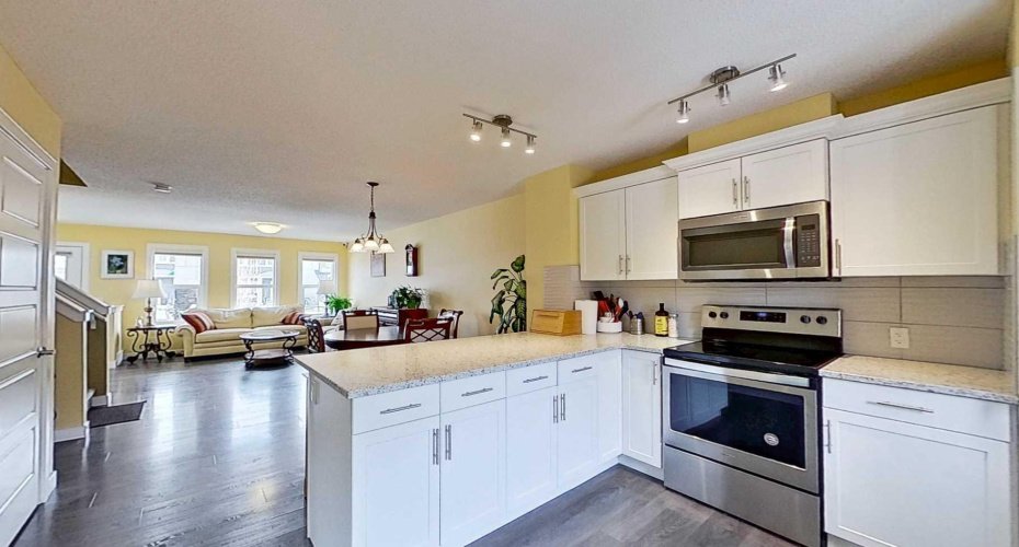 109 Heartland Boulevard, Cochrane, Alberta T4C2R1, 3 Bedrooms Bedrooms, ,3 BathroomsBathrooms,Residential,For Sale,Heartland,A2292507