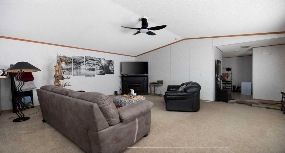 172 Gregoire Crescent, Fort McMurray, Alberta T9H 2L4, 3 Bedrooms Bedrooms, ,2 BathroomsBathrooms,Residential,For Sale,Gregoire,A2292561