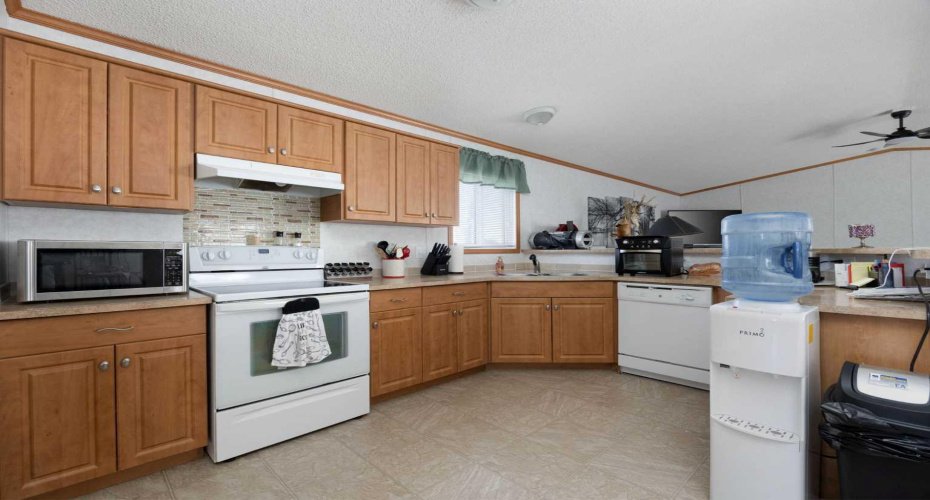 172 Gregoire Crescent, Fort McMurray, Alberta T9H 2L4, 3 Bedrooms Bedrooms, ,2 BathroomsBathrooms,Residential,For Sale,Gregoire,A2292561