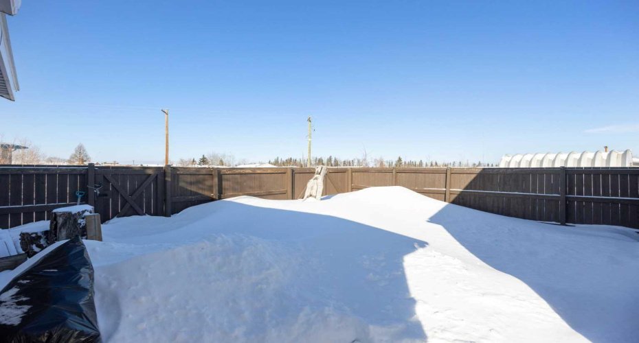172 Gregoire Crescent, Fort McMurray, Alberta T9H 2L4, 3 Bedrooms Bedrooms, ,2 BathroomsBathrooms,Residential,For Sale,Gregoire,A2292561