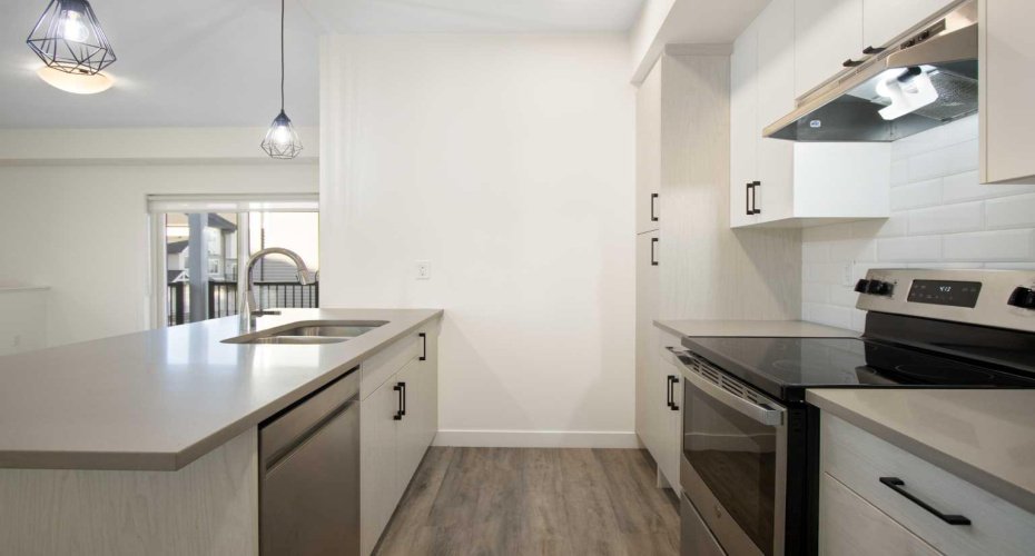 24 Rivercrest Drive, Cochrane, Alberta T4C 2C5, 2 Bedrooms Bedrooms, ,2 BathroomsBathrooms,Residential,For Sale,Rivercrest,A2292815