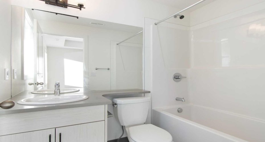 24 Rivercrest Drive, Cochrane, Alberta T4C 2C5, 2 Bedrooms Bedrooms, ,2 BathroomsBathrooms,Residential,For Sale,Rivercrest,A2292815