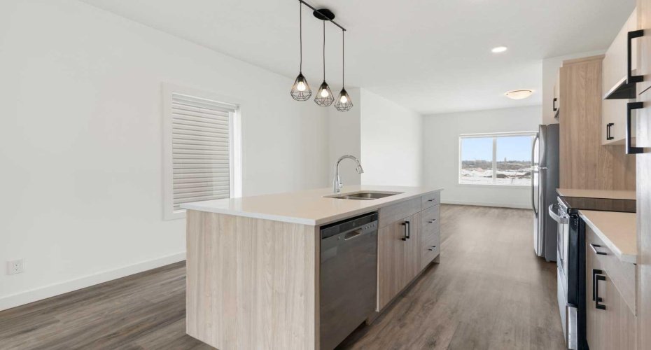 24 Rivercrest Drive, Cochrane, Alberta T4C 2C8, 3 Bedrooms Bedrooms, ,3 BathroomsBathrooms,Residential,For Sale,Rivercrest,A2292820