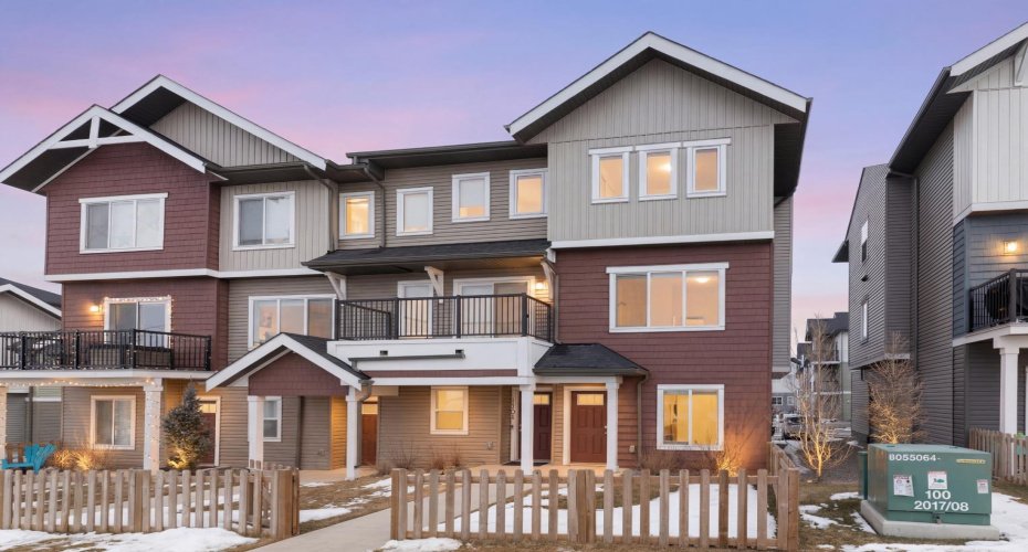 24 Rivercrest Drive, Cochrane, Alberta T4C 2C8, 3 Bedrooms Bedrooms, ,3 BathroomsBathrooms,Residential,For Sale,Rivercrest,A2292820