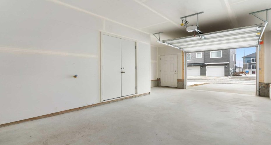 24 Rivercrest Drive, Cochrane, Alberta T4C 2C8, 3 Bedrooms Bedrooms, ,3 BathroomsBathrooms,Residential,For Sale,Rivercrest,A2292820