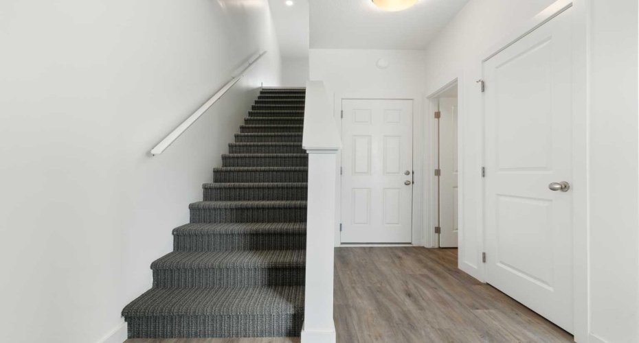 24 Rivercrest Drive, Cochrane, Alberta T4C 2C8, 3 Bedrooms Bedrooms, ,3 BathroomsBathrooms,Residential,For Sale,Rivercrest,A2292820