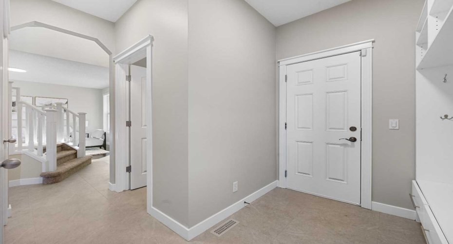 125 Seagreen Passage, Chestermere, Alberta T1X0G5, 5 Bedrooms Bedrooms, ,4 BathroomsBathrooms,Residential,For Sale,Seagreen,A2292977