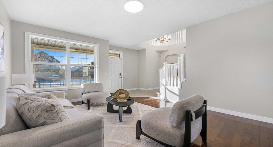 125 Seagreen Passage, Chestermere, Alberta T1X0G5, 5 Bedrooms Bedrooms, ,4 BathroomsBathrooms,Residential,For Sale,Seagreen,A2292977
