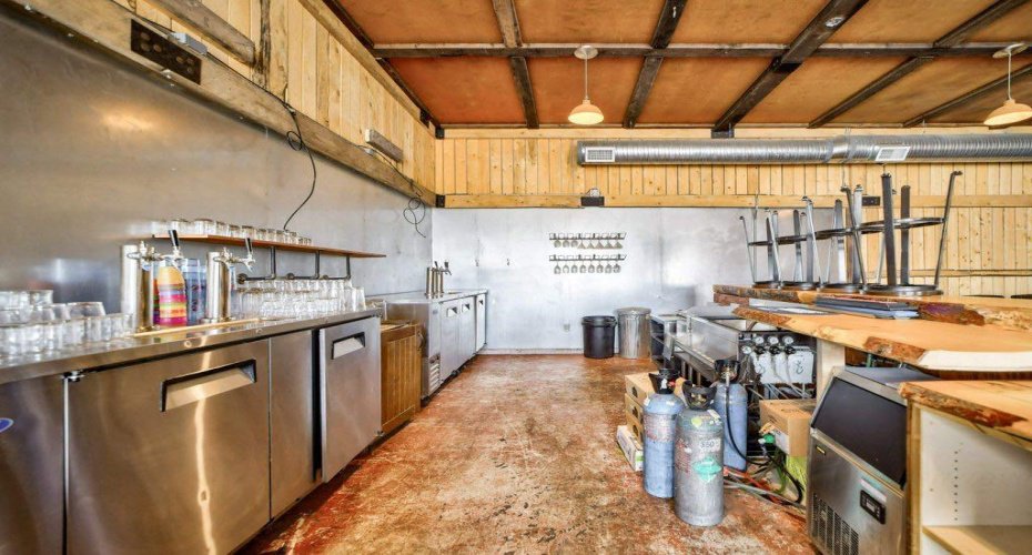 8510 19 Avenue, Coleman, Alberta T0K 0M0, ,Commercial,For Sale,19,A2292990