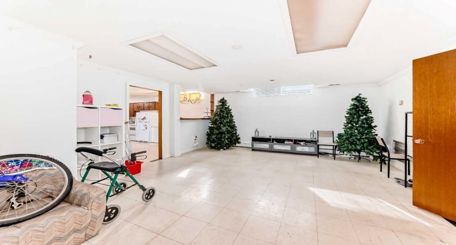 5001 62 Avenue, Ponoka, Alberta T4J 1E6, 5 Bedrooms Bedrooms, ,4 BathroomsBathrooms,Residential,For Sale,62,A2293011