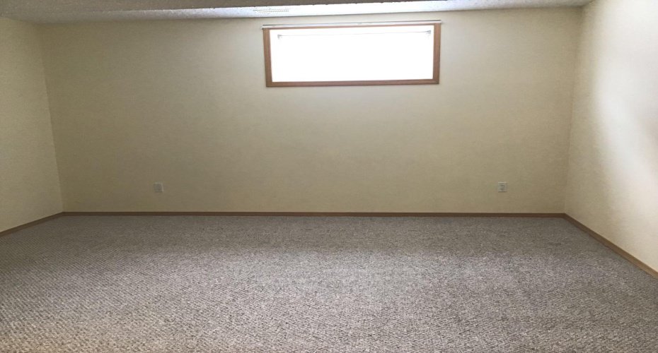 22 KREINER Crescent, Whitecourt, Alberta T7S 1X5, 4 Bedrooms Bedrooms, ,2 BathroomsBathrooms,Residential,For Sale,KREINER,A2293087