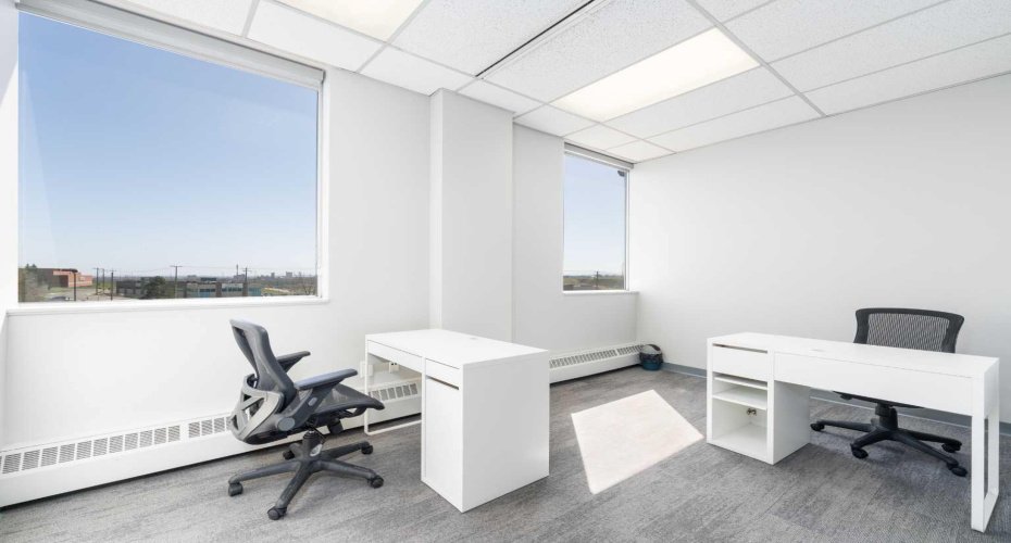 12 Manning Close, Calgary, Alberta T2E 7N6, ,Commercial,For Lease,Manning,A2293130