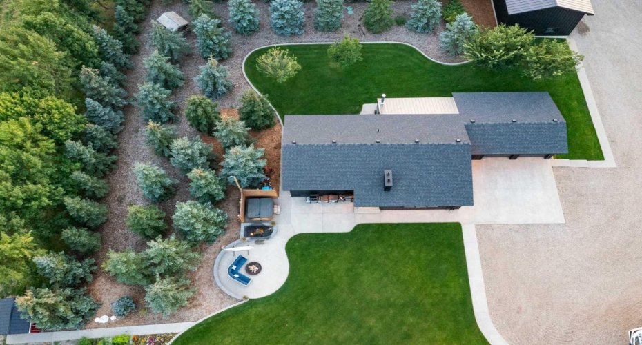 223001 Township Road 92, Rural Lethbridge County, Alberta T0L 0V0, 5 Bedrooms Bedrooms, ,3 BathroomsBathrooms,Residential,For Sale,Township Road 92,A2293137